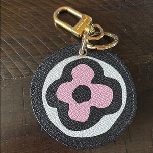 Stylish Black and Pink Keychain Accessory - Louis Vuitton